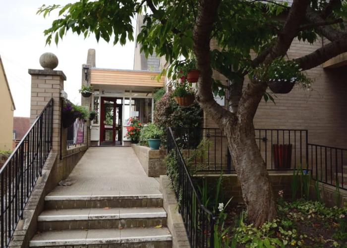 Ludlow Mascall Centre - Hostel