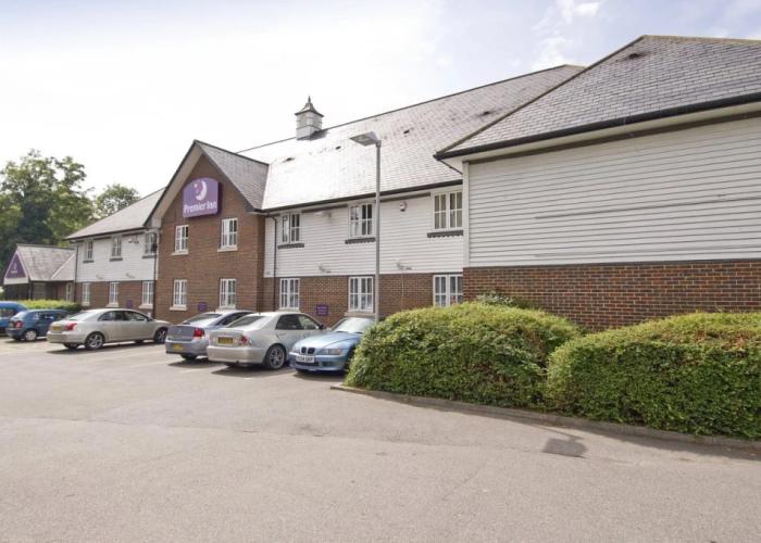 Premier Inn Maidstone Sandling