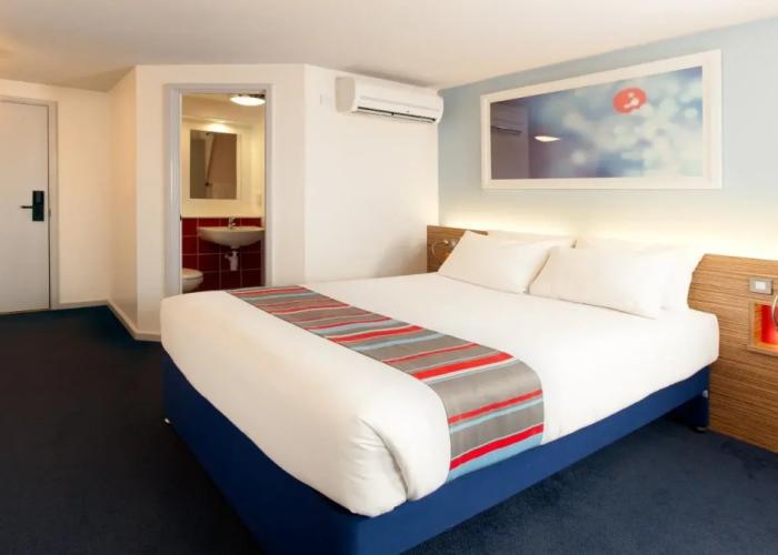 Travelodge Maidstone Central