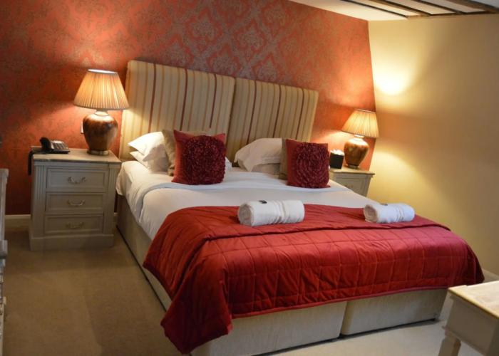 Le Bouchon Brasserie & Hotel
