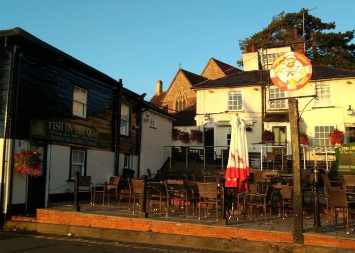 Jolly Sailor- Fish on the Quay