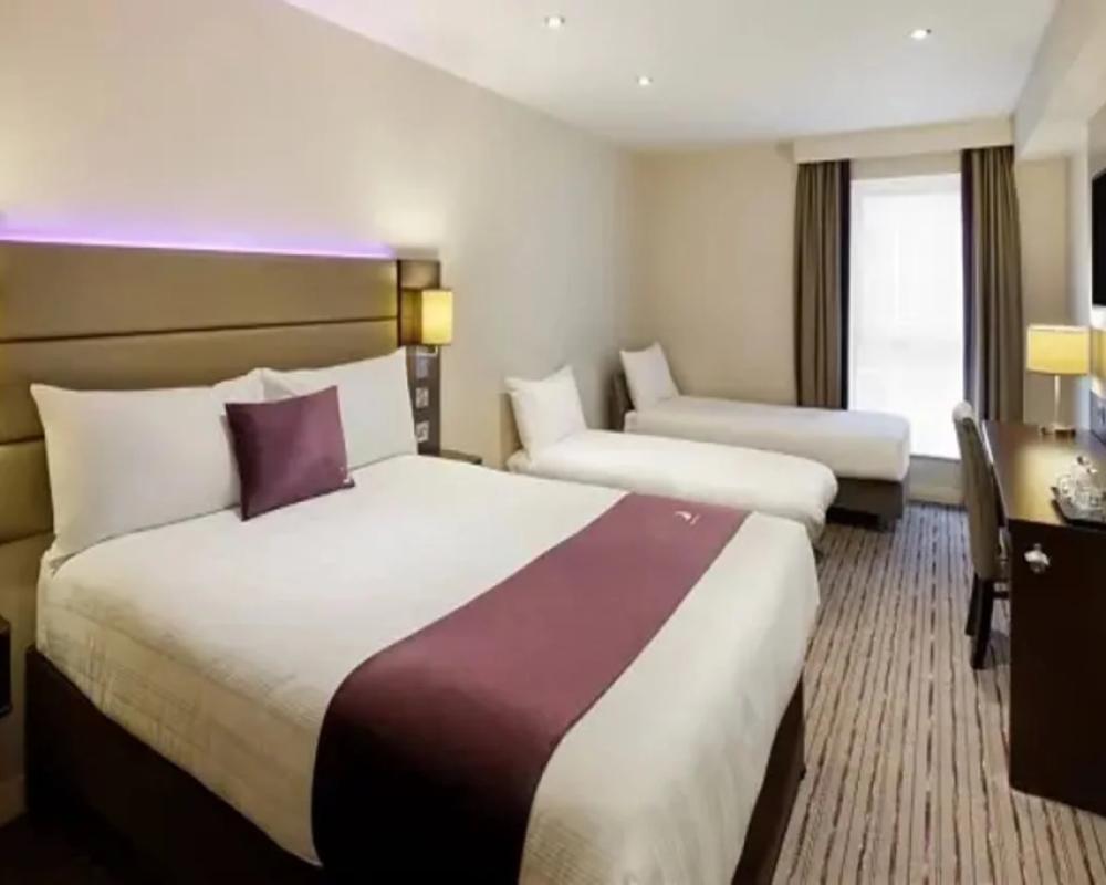 фото Premier Inn Matlock