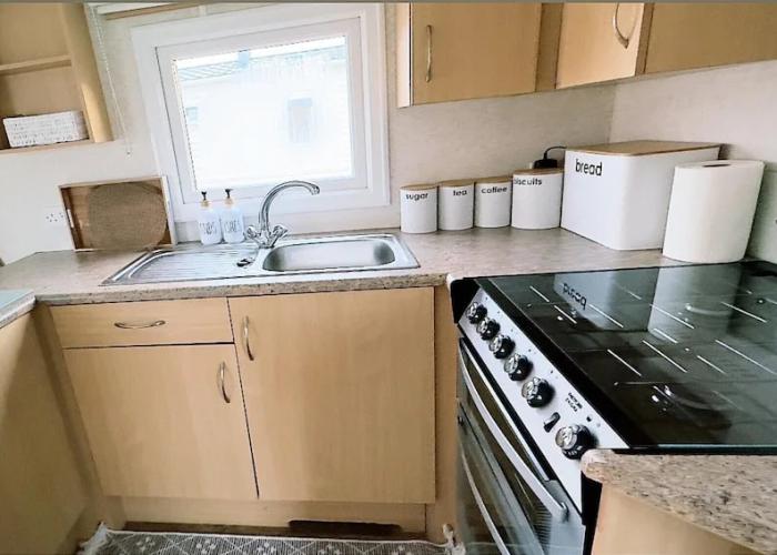 Impeccable 2-bed Static Caravan in Morecambe