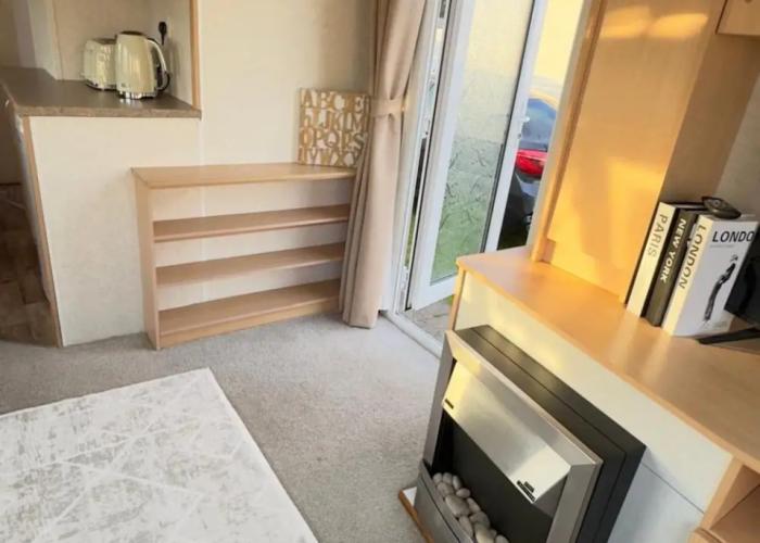 Impeccable 2-bed Static Caravan in Morecambe