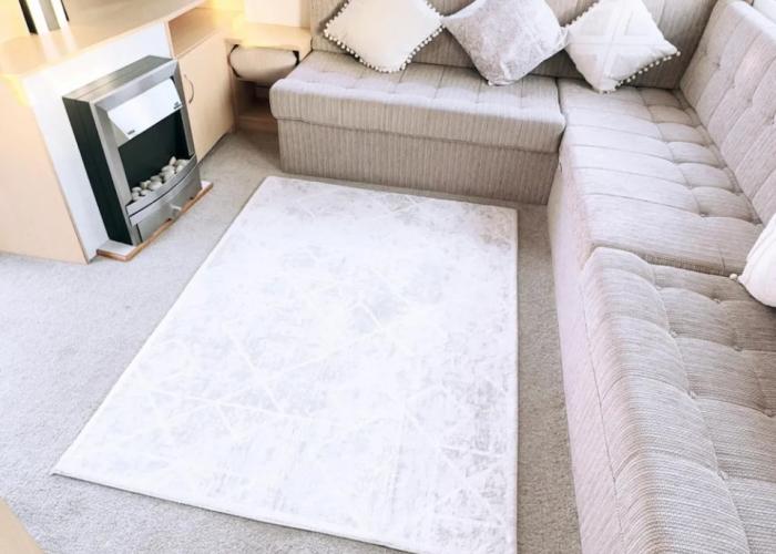 Impeccable 2-bed Static Caravan in Morecambe