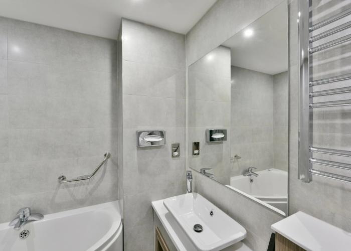 Holiday Inn Manchester - Oldham by IHG