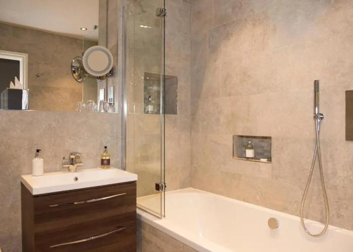 Roundthorn Country House and Luxury Apartments