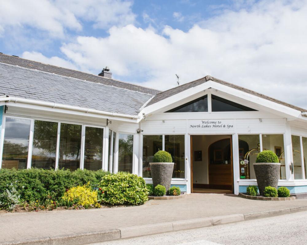 North Lakes Hotel And Spa