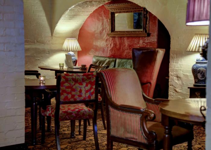 The Bull Hotel, Peterborough