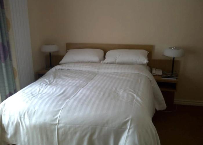 Queensgate Hotel