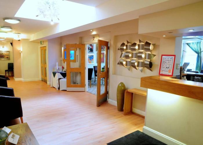 Queensgate Hotel