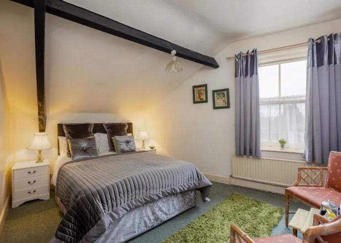 BNB Crossways