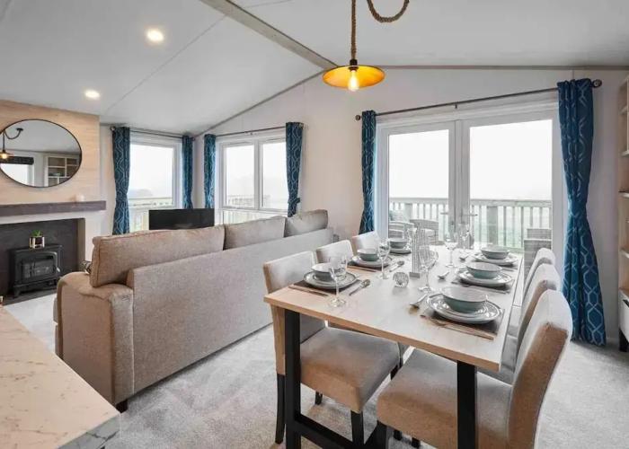 Host Stay Linden Lodge Ashdown Retreat