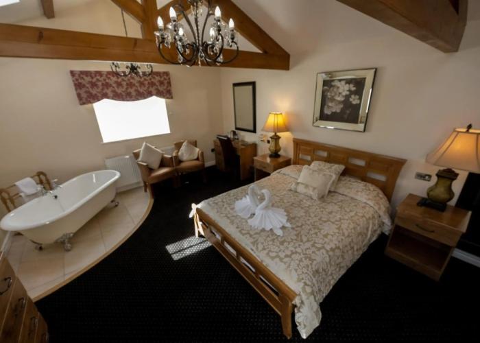 Kings Croft Hotel
