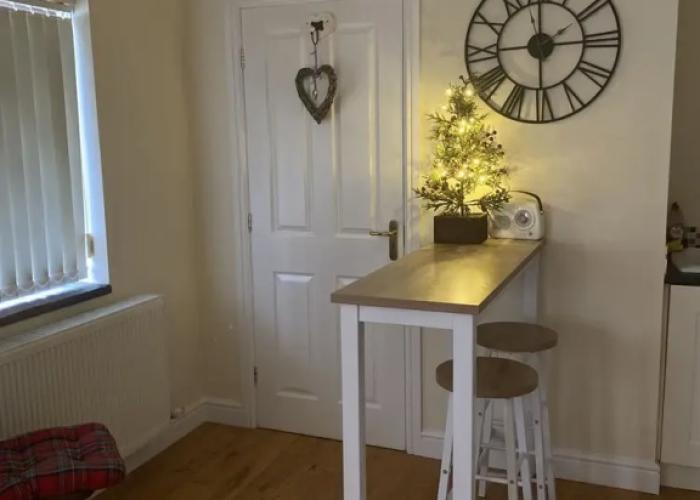 Cosy Stable Conversion Between Sheffield & Leeds