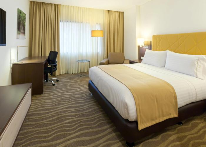 Holiday Inn Express & Suites Bogota Zona Financiera by IHG