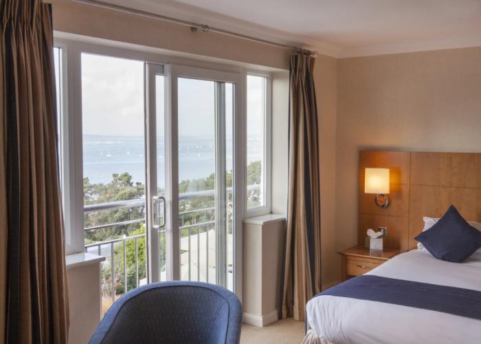 Harbour Heights Hotel