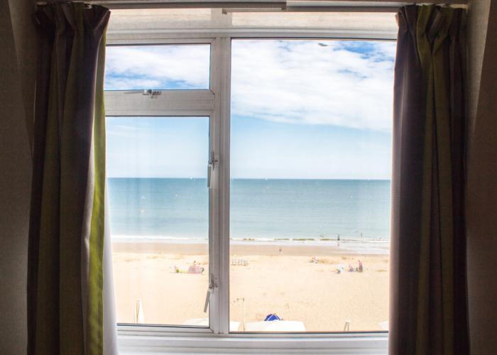 Sandbanks Hotel