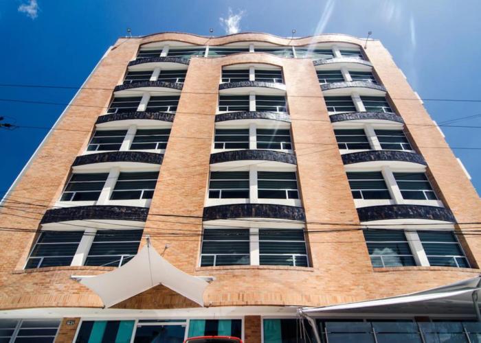 Hotel Parque 63