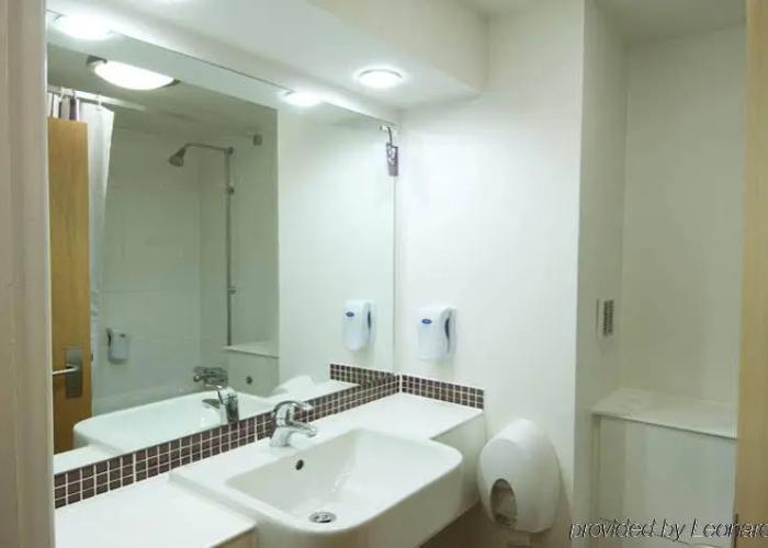 Premier Inn Preston South Craven Drive