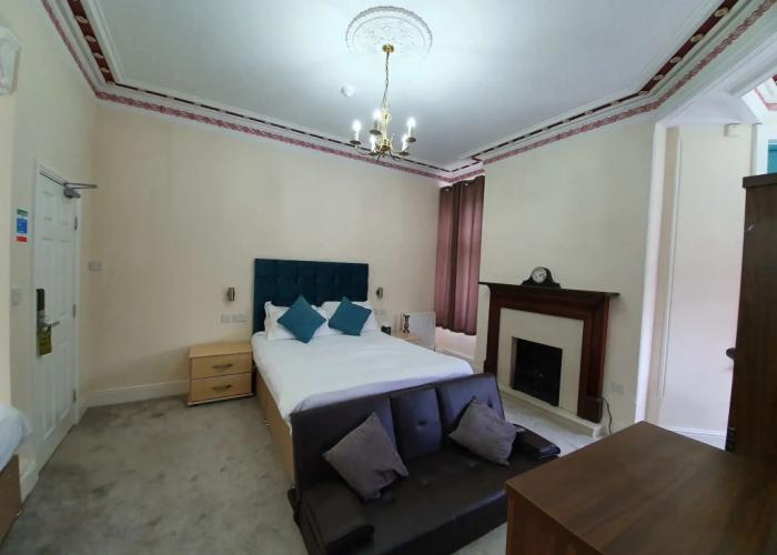 Trivelles Park Hotel