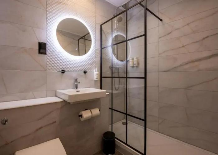 Garner Reading City Centre by IHG