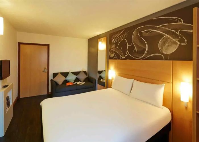 Novotel Reading Centre