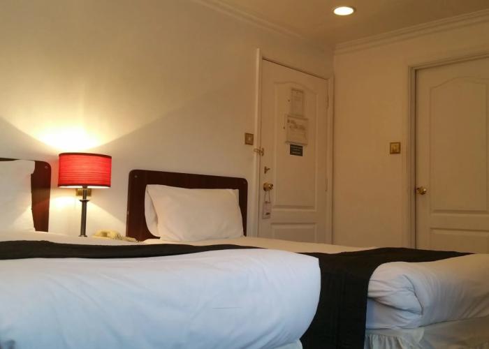 The George Hotel