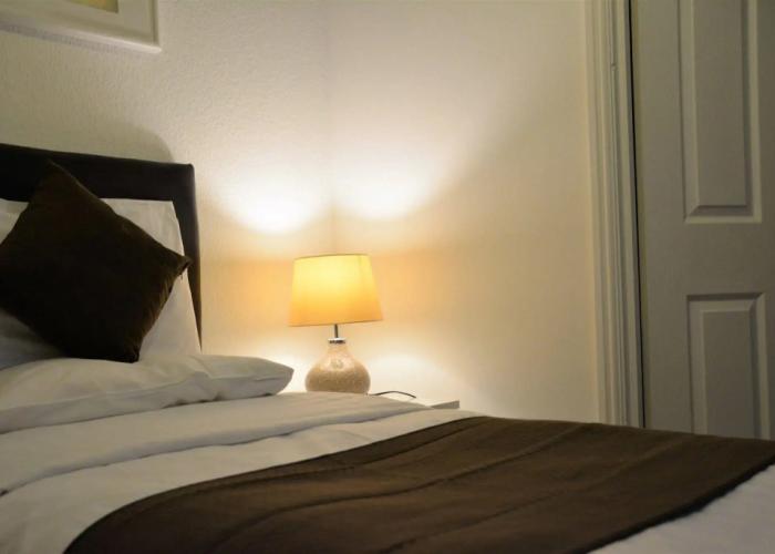 Crown Lodge Guest House