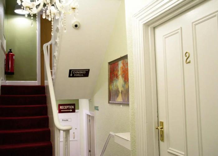 Crown Lodge Guest House