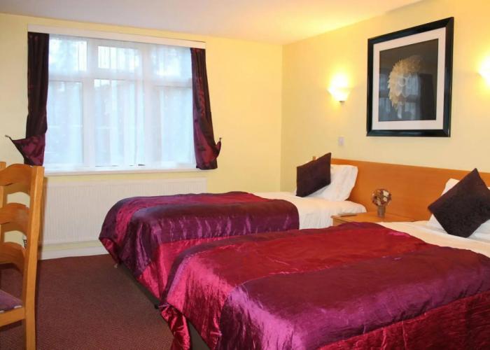 Abbey House Hotel