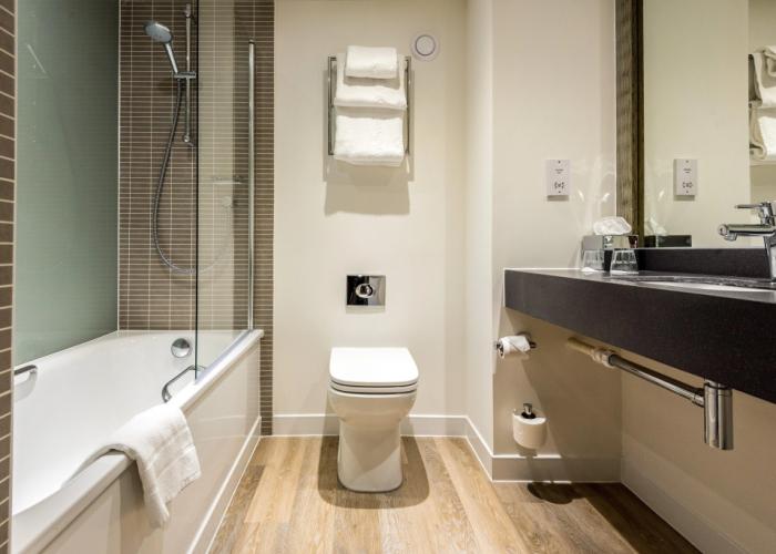 Holiday Inn Reading West by IHG