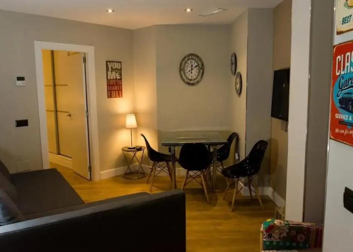 AB Apartamentos Museum