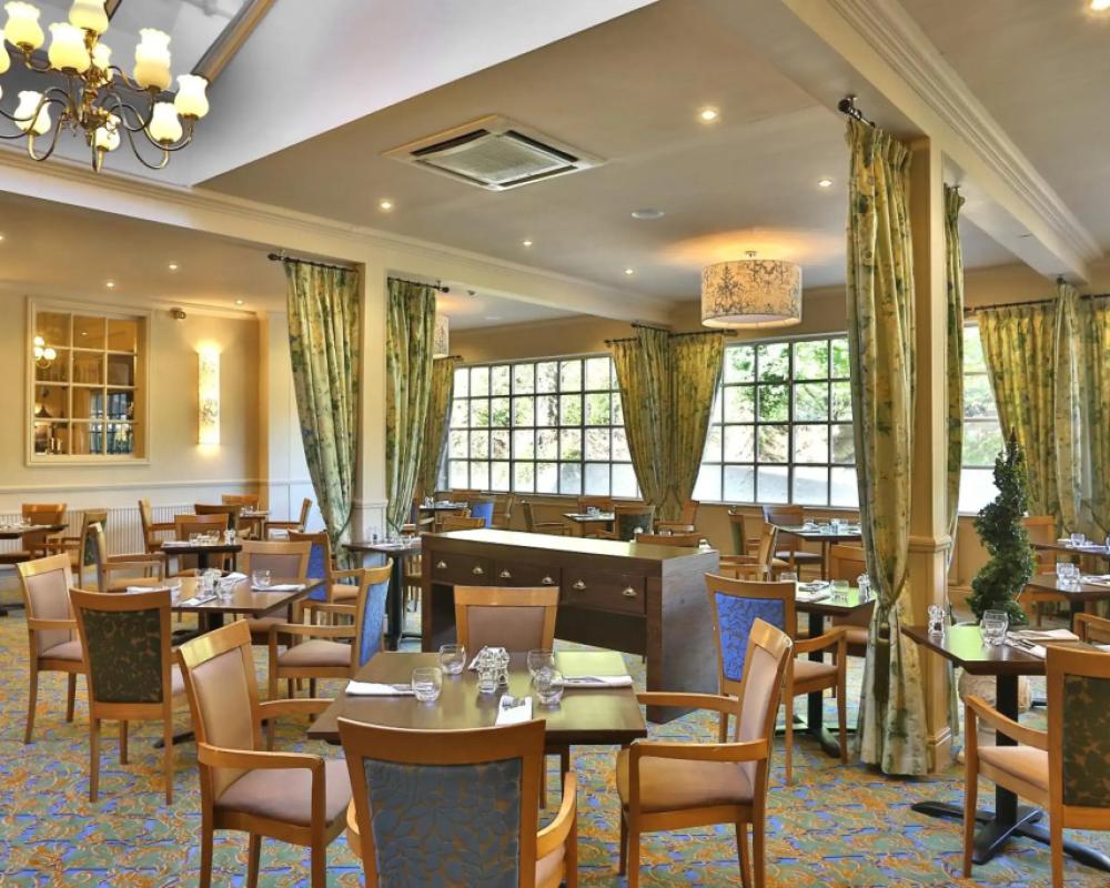 фото Reigate Manor