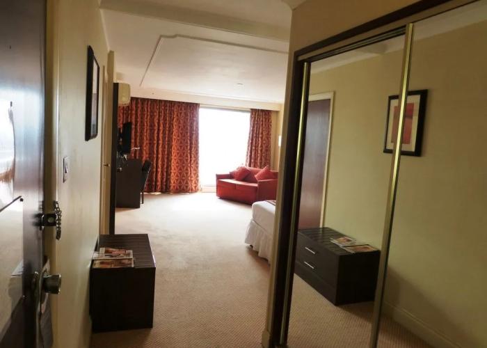 The Bridge House Hotel