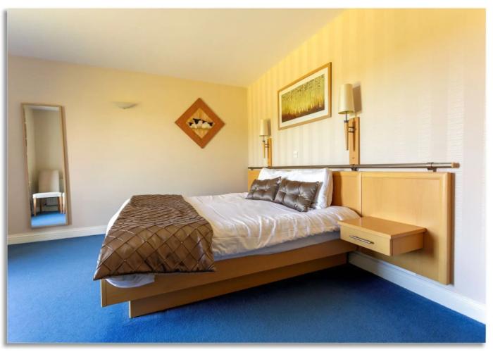 The Holly Hill Inn