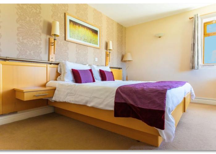The Holly Hill Inn