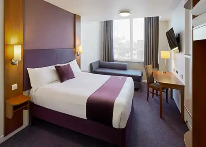 Premier Inn Rochdale