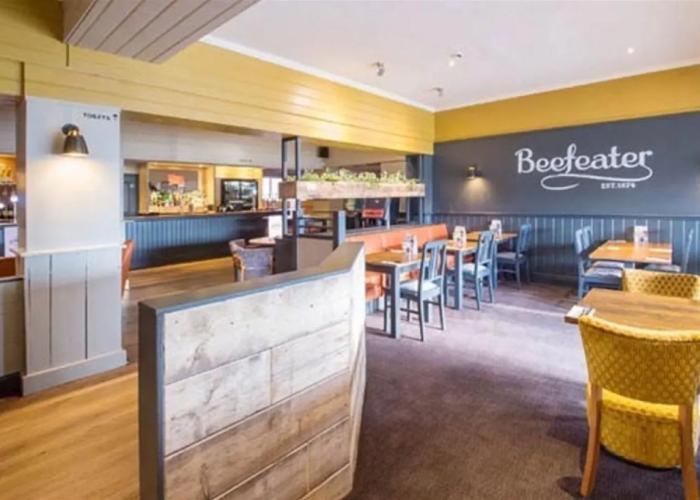 Premier Inn Uk Rotherham East (m18/m1)