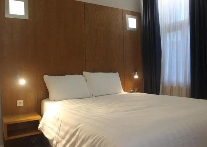 Corona Hotel Sheffield Meadowhall