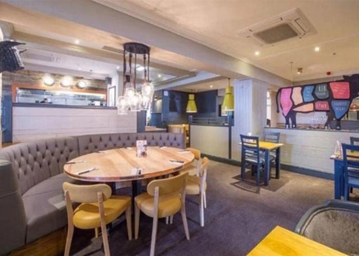 Premier Inn Rotherham East M18/M1