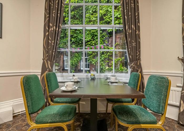 Mercure White Hart Hotel Salisbury and Apartments