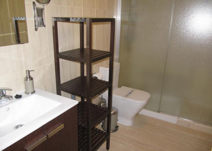 Life Apartments Alameda Colon