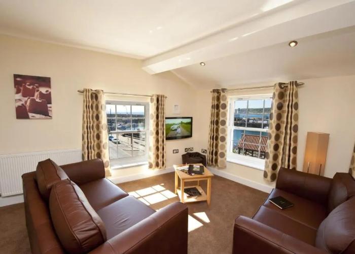 Harbourside Apartments