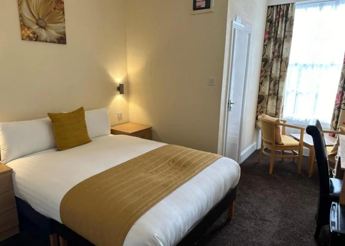 The Clifton Hotel