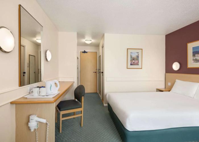 Days Inn by Wyndham Sheffield M1