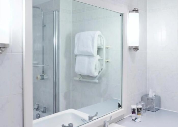 The Mercure Sheffield Kenwood Hall Hotel & Spa