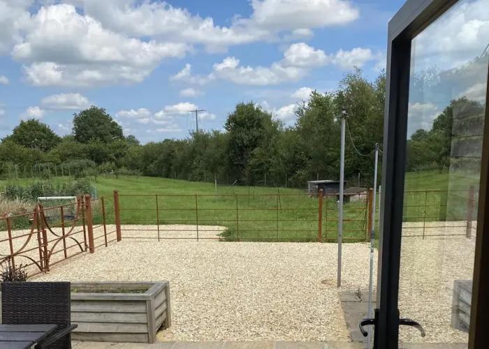 Cottage Retreat- Sleeps 4, Garden, Bbq & Pets