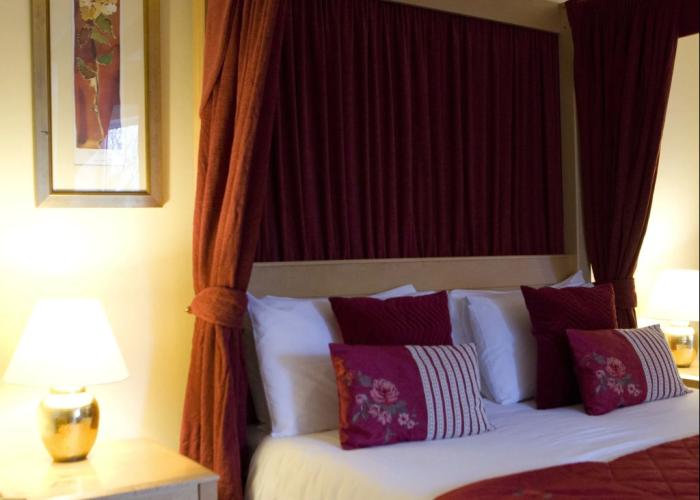 Burlton Inn