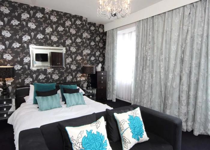 Sweeney Hall Hotel